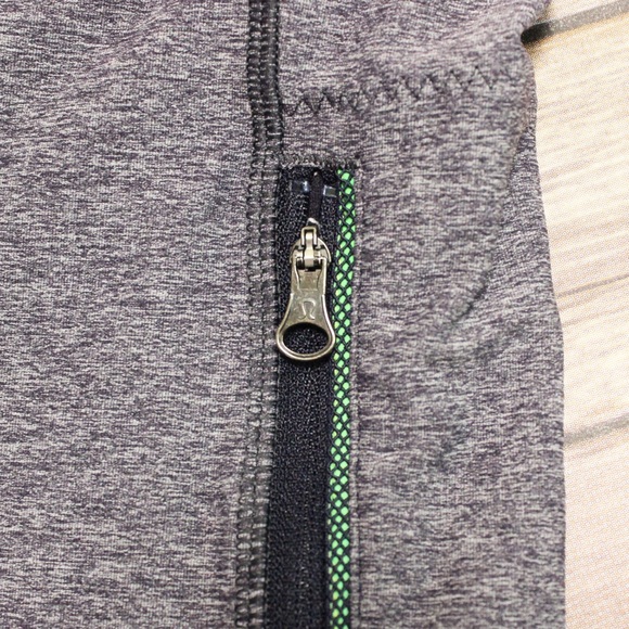 Lululemon Navy Blue Green Mesh Workout Leggings - Picture 4 of 6